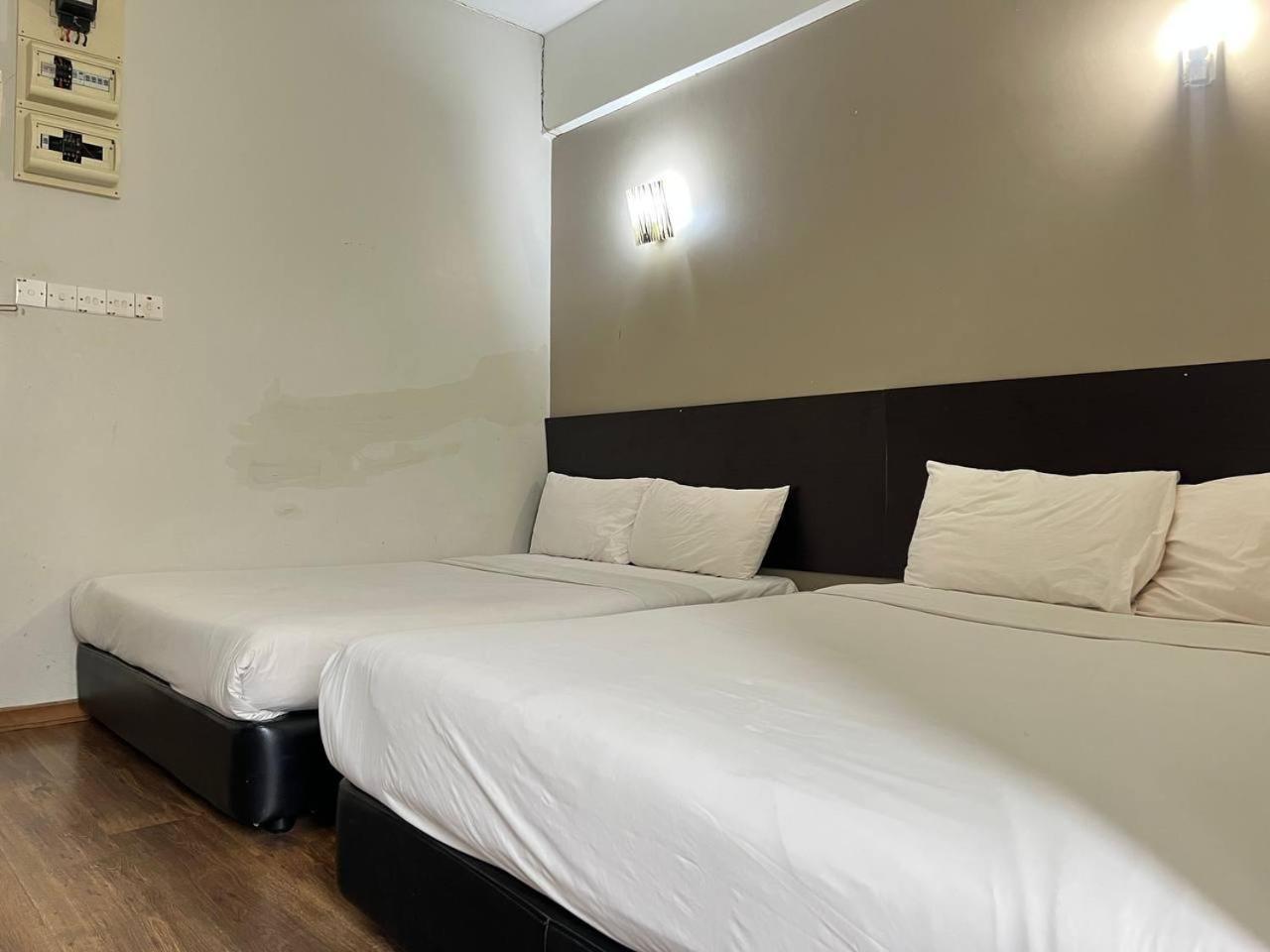 Nice Stay Three Six Five Services Kuching Exterior foto