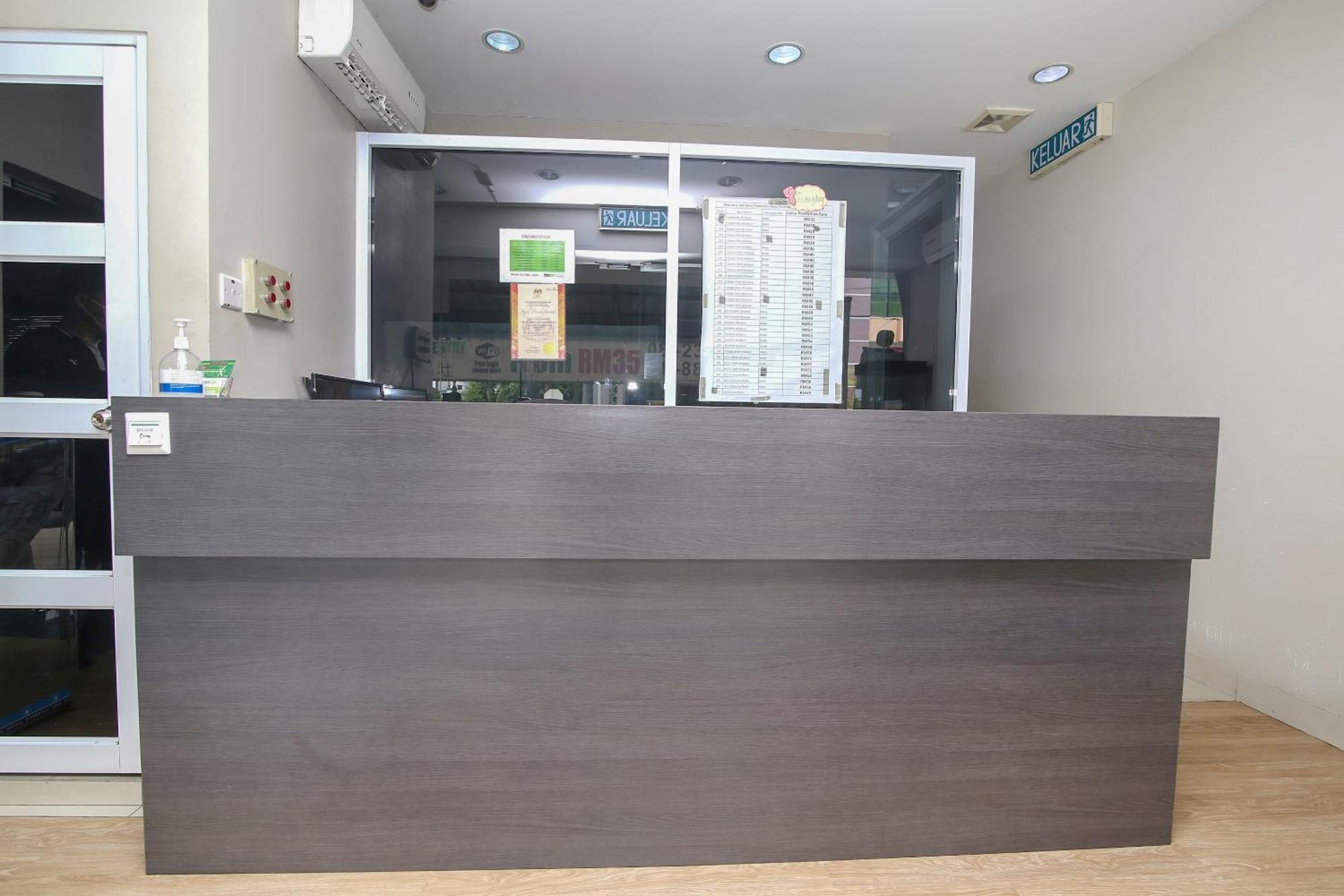 Nice Stay Three Six Five Services Kuching Exterior foto