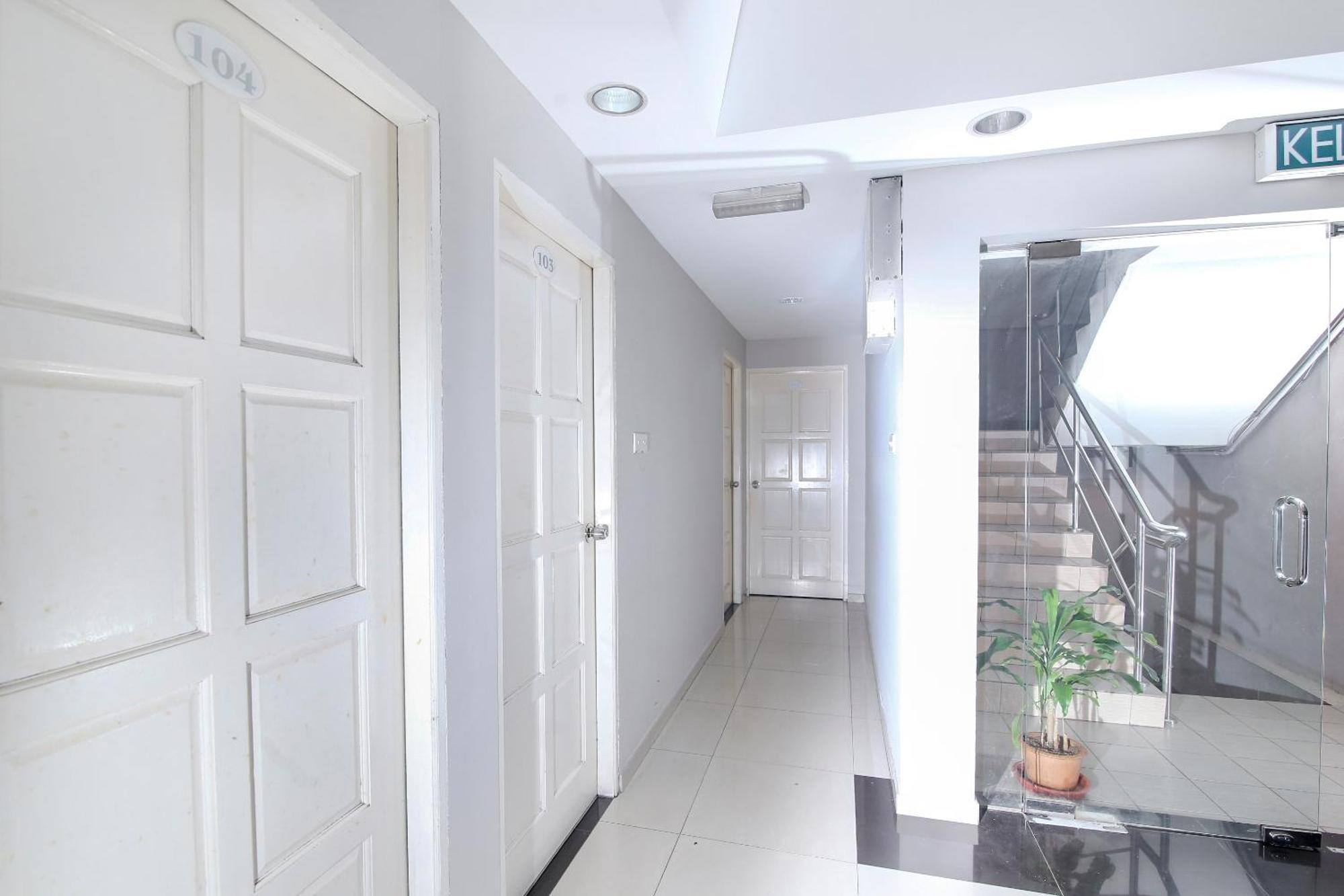 Nice Stay Three Six Five Services Kuching Exterior foto